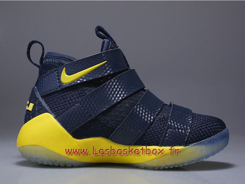 basket nike garçon