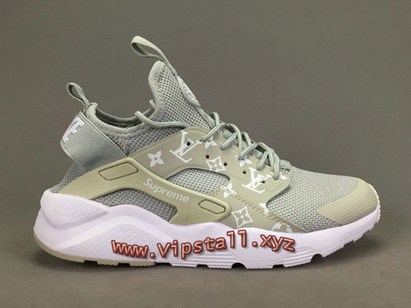 Nike Huarache Supreme X Louis Vuitton